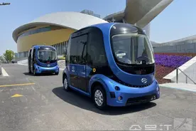 吴江首批5G无人驾驶微型公交车“五一”期间试运行图片