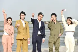 歌手简弘亦 刘至佳录制山东卫视《寻声记》改编《弹起我心爱的土琵琶》致敬荣光图片
