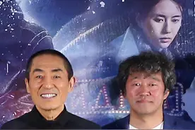 红星专访｜《悬崖之上》编剧全勇先：张艺谋是裁缝，我是提供布料的人图片