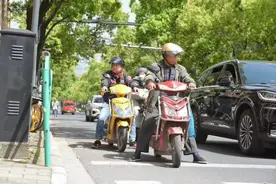 上海非机动车新《条例》实施首日，你的安全头盔买好了吗？会被处罚吗？看过来图片