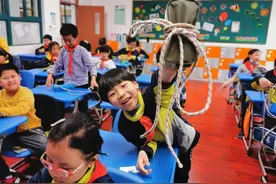 劳模故事+职业体验，孩子们这样庆祝劳动节图片