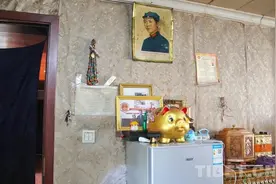 热土山南：玉麦村的阿妈啦与一幅珍藏了30余年的毛主席像图片