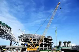 封顶，八角湾国际会展中心加速成型图片