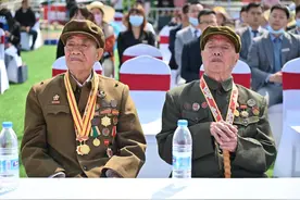 保利发展国防兵器展在昆明开幕图片