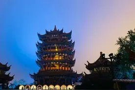 “知音号”场场爆满，长江夜游越夜越精彩，两江游览近八成是外地客图片
