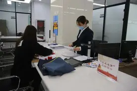 “办不成事”窗口，真办事图片