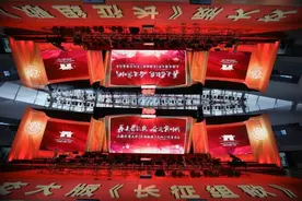 超燃！听，交大人震撼唱响《长征组歌》图片