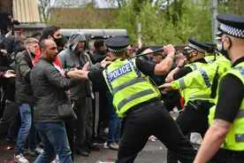 起底双红会前的抗议：曼联球迷和格雷泽家族的矛盾到底是什么？图片