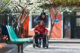 新华全媒+丨当青春遇见夕阳：哈佛女孩办起养老院图片