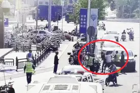“摩霸”盘踞地铁口暴力驱赶同行，增城警方捣毁该团伙图片
