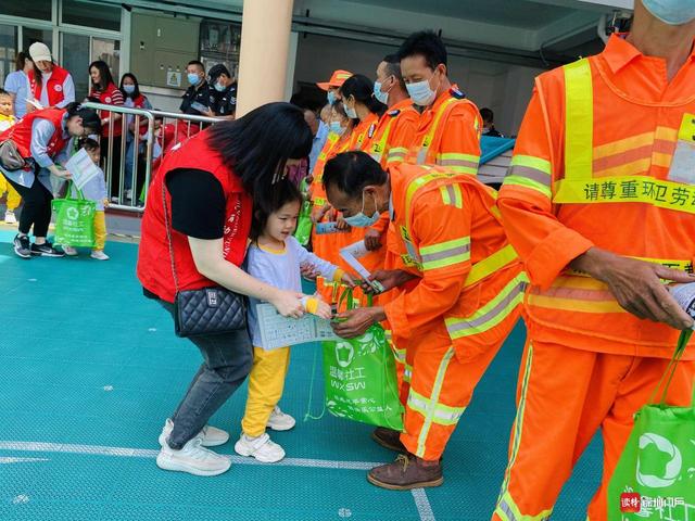 ��һ�Ͷ��ڣ���������¾�һ���Ͷ���