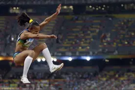 巴西运动员把奥运奖牌放在哪儿？图片