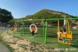 假期余额不足！淄博一网红景区内，孩子们快乐玩耍图片