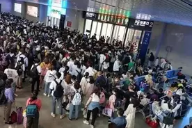 乐山火了，高铁站日均客流量刷新记录图片