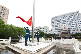 杭州临平区委揭牌，区政府筹备组组长、纪委书记等人亮相图片