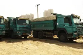 赔付率高！风险大！车主想在“大保险公司”给货车入交强险有点难图片