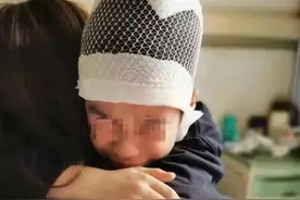 小学生被老师揪头发，致头皮和头骨分离！家长：无法原谅图片