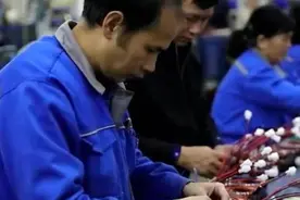 人社部计划全年在全国发放1000万张职业培训券视频封面
