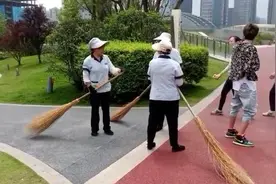 老师带4名未成年学生外省表演，家属质疑失联2天后才获通知视频封面