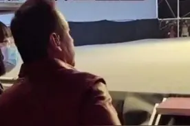 大型尴尬现场！杨坤商演被“打脸”台下观众齐喊刘德华图片