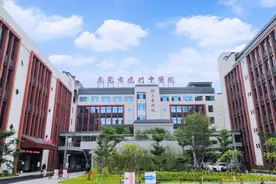 一门三代牙医！东莞这家人拔的牙串起来，能从虎门一直排到莞城图片