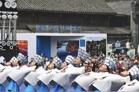攀西第一城，凉山会客厅！冕宁文旅风情惊艳成都宽窄巷子图片