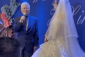姐姐结婚，弟弟哭成泪人……婚礼上动人的不只有爱情图片