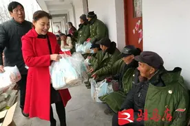 柔肩担重任 丹心铸大爱——记河南恒美食品有限公司董事长杜春华图片