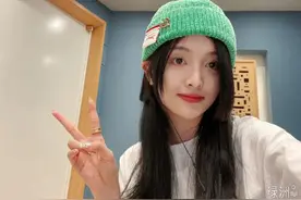 吴宣仪曝当练习生时曾谈三年恋爱 最终为事业分手图片