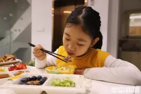 惊艳了！青岛这位妈妈早餐做出“花”，3年不重样！网友：不想吃油条了…图片