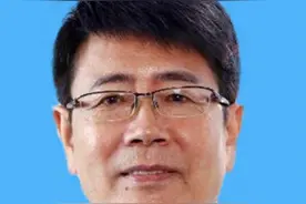 华东医院专家明天来长宁这里义诊，看看都是谁？图片