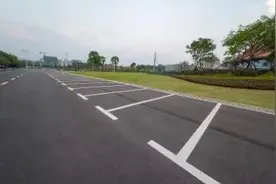 长沙停车收费新政来了！道路临时停车泊位免费时长增加图片