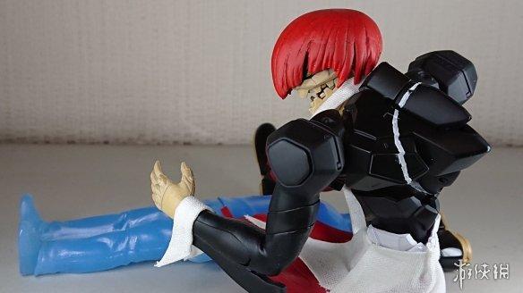 大神用初号机改造八神庵：效果魔性！毫无违和感