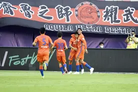 胖马识球丨不过瘾的齐鲁德比 惊艳开局沉闷过程错愕结尾图片