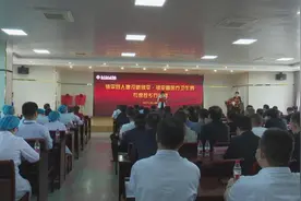 郑大一附院镇平籍专家教授故乡行系列活动举行图片