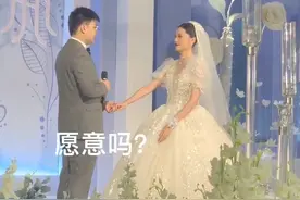 「5月10日」神评论：被陌生人温暖的瞬间图片