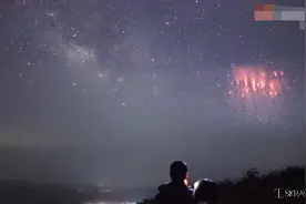 贵阳天空现罕见“红色精灵”现象，网友：哪位道友渡劫？图片