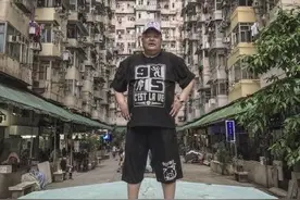 林雪自曝演戏被喂烂提子 曾气到想扇对方耳光图片