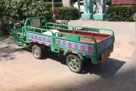 真敢想真敢改，驾驶人奇葩改造生生把三轮变成了拖挂图片