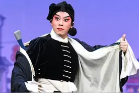 专访彭庆华：埋首耕耘，静待回响！梅花奖竞演明天“打”响图片