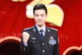 诗歌助他减肥40斤！《中国诗词大会》冠军陈曦骏身份惊人图片