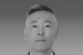 洱海坠机牺牲机组人员信息公布，网友泪目：英雄一路走好图片