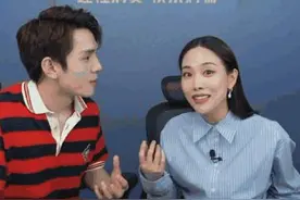 太洗脑！王霏霏因李佳琦变成大嗓门 网友：可以出个组合图片