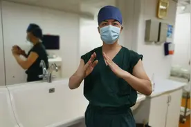 作为一名男护士，我成了病人口中的“大哥”︱对话图片