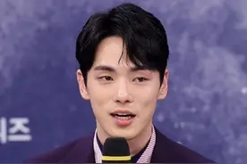 韩国艺人金正贤公开抑郁症诊断书图片