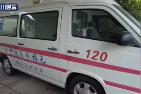 一辆救护车，为啥会出现在汶川地震纪念馆？图片