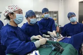 一个25岁，一个30岁！一周内，两位90后女生接连确诊胃癌图片