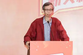 “中学生的阅读困境，首先是没有时间”图片