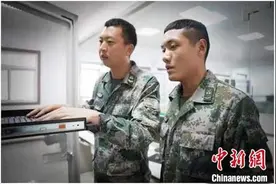 “80后”战士入伍16年：始终保持冲锋状态图片