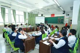 广州首届小学校际模拟联合国大会举行图片